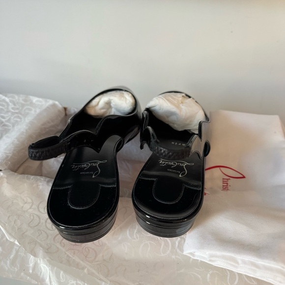 Christian Louboutin Hot Chick Patent Leather Slingback Flats - Picture 5 of 7